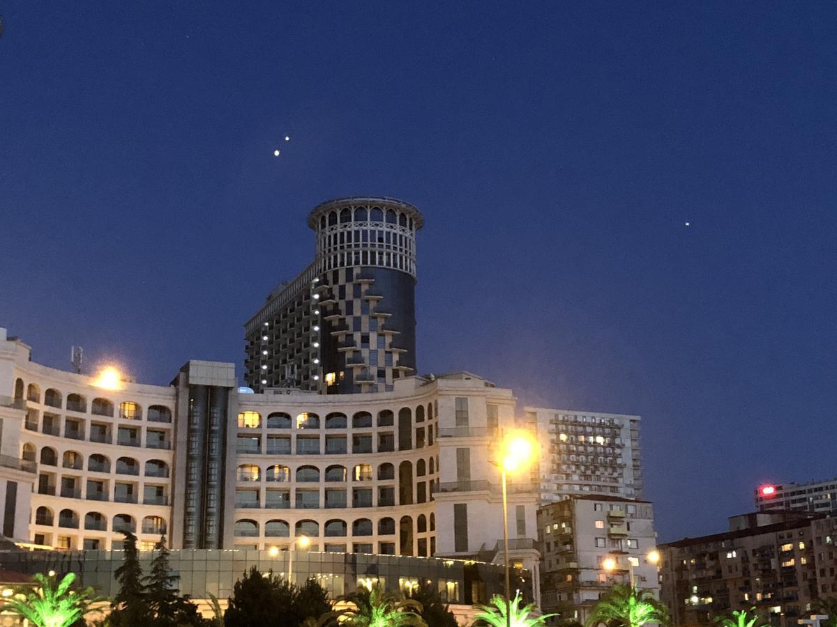 Orbi Sea Towers Batumi Lägenhet Exteriör bild